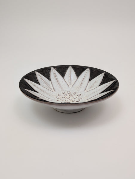 Anna Lisa Thomson for Upsala Ekeby Swedish Pottery Bowl or Dish, Circa 1950s