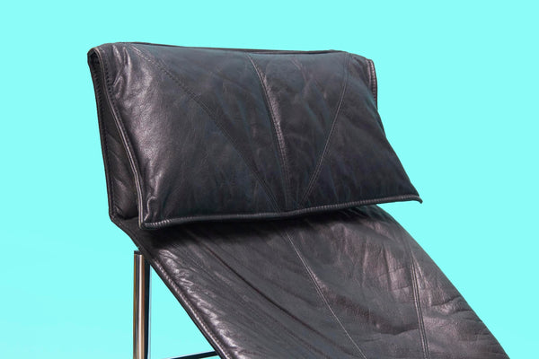 1970s Black Leather ‘Skye’ Chaise Longue by Tord Björklund, Sweden